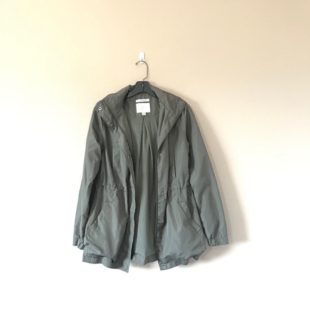 Olive Green Water Resistant Jacket - Picture 2 of 9